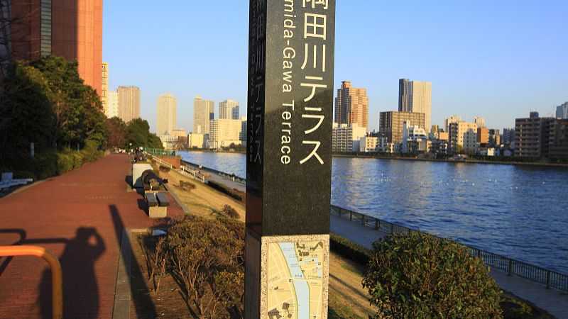 四川广告制作精神堡垒独特的风格魅力。